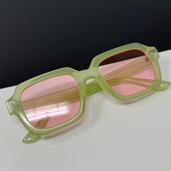 ASOS DESIGN beveled angular square sunglasses in milky green pink lenses - Picture 13 of 15
